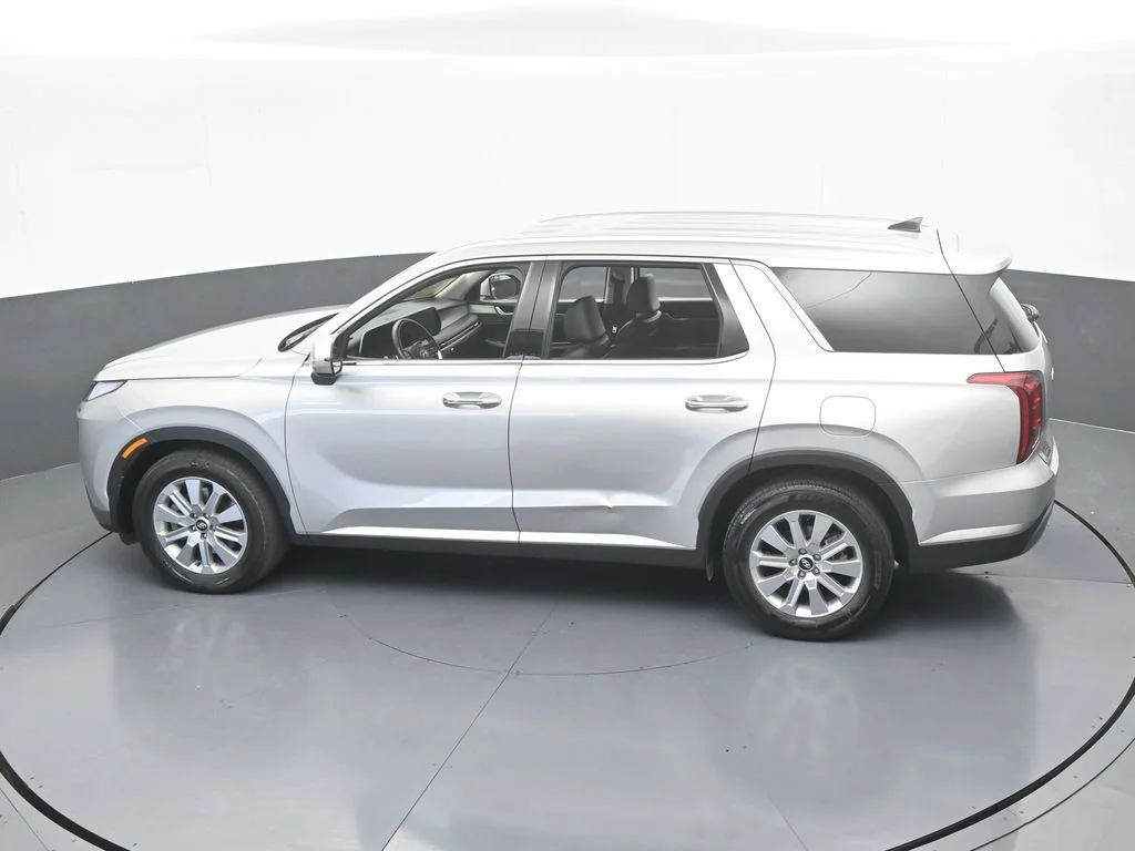 Used 2025 Typhoon Silver Hyundai SEL image 57