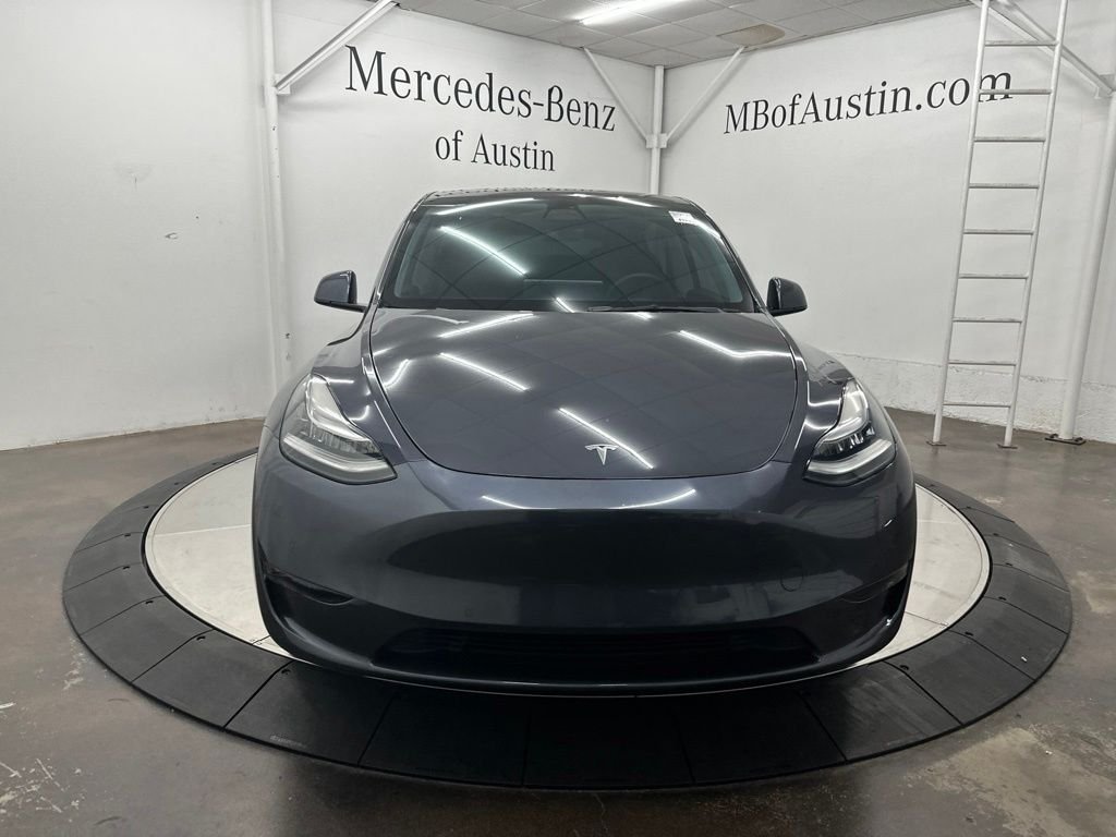 Used 2021 Tesla Model Y Long Range with VIN 5YJYGDEE0MF190156 for sale in Austin, TX