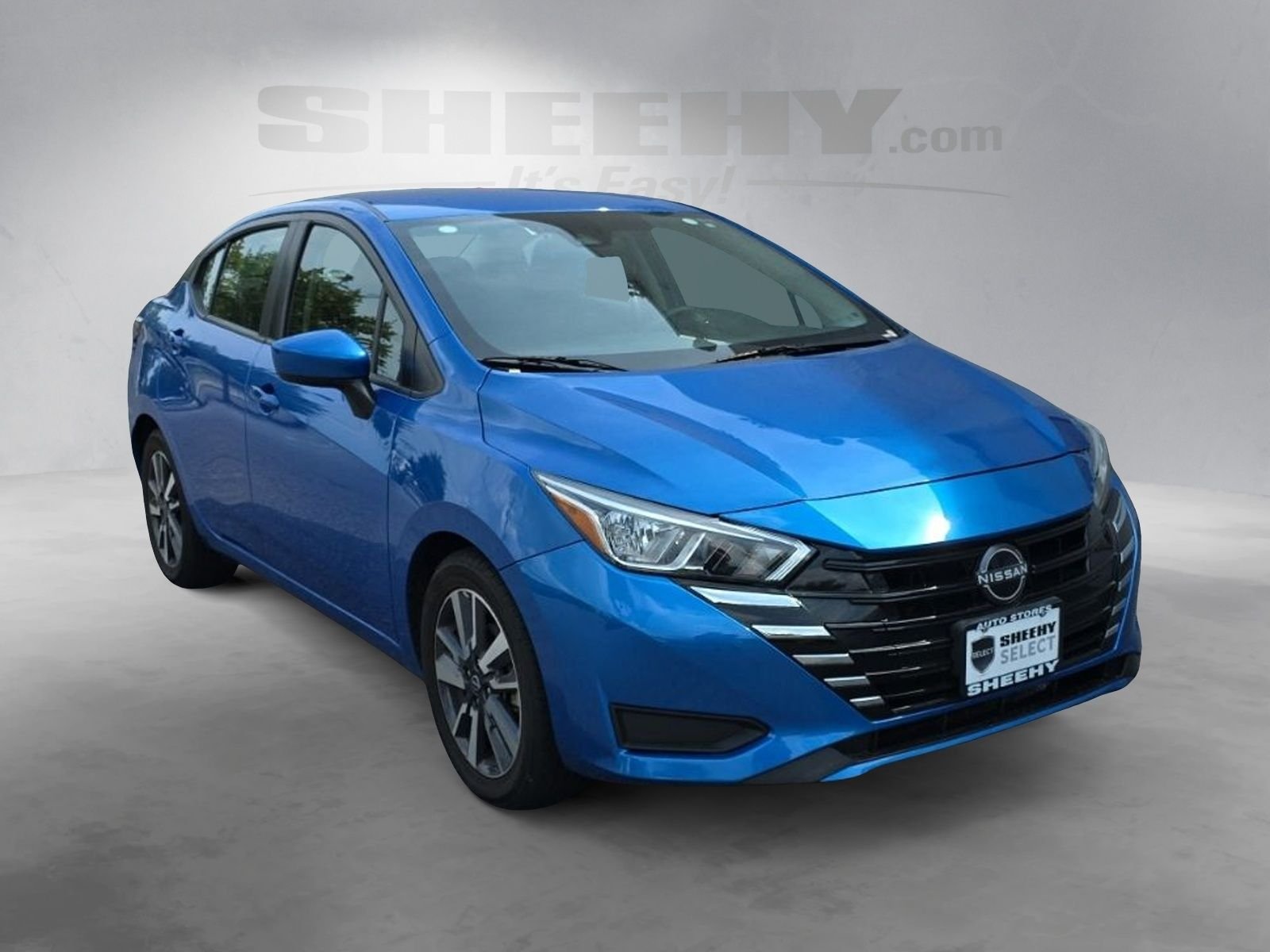 Used 2023 Blue Nissan 1.6 SV image 2