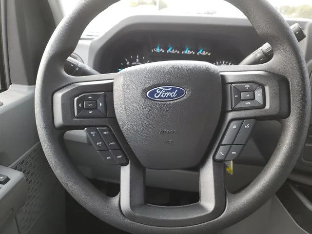 2025 Ford E-Series Cutaway Base - Photo 38
