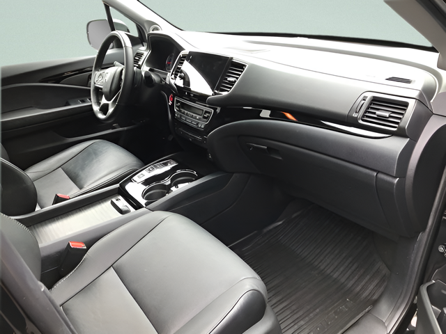 Used 2022  Honda Touring image 14