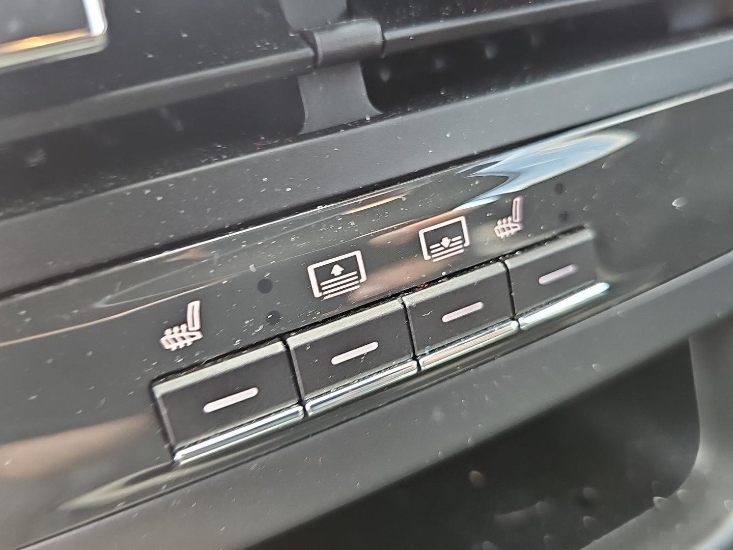 Used 2014 Grigio Metallo Maserati S Q4 image 30