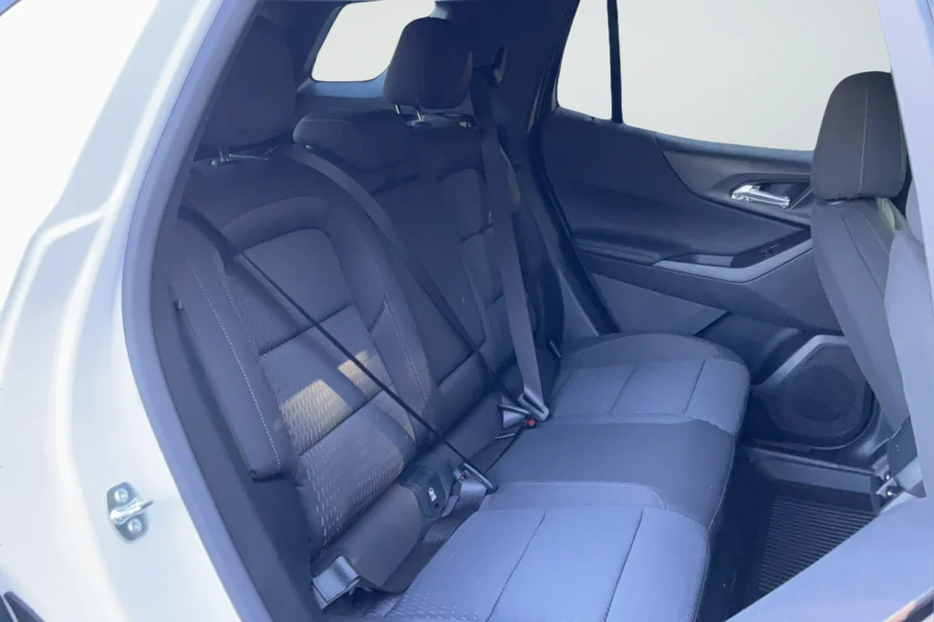 2026 Chevrolet Equinox LT - Photo 19