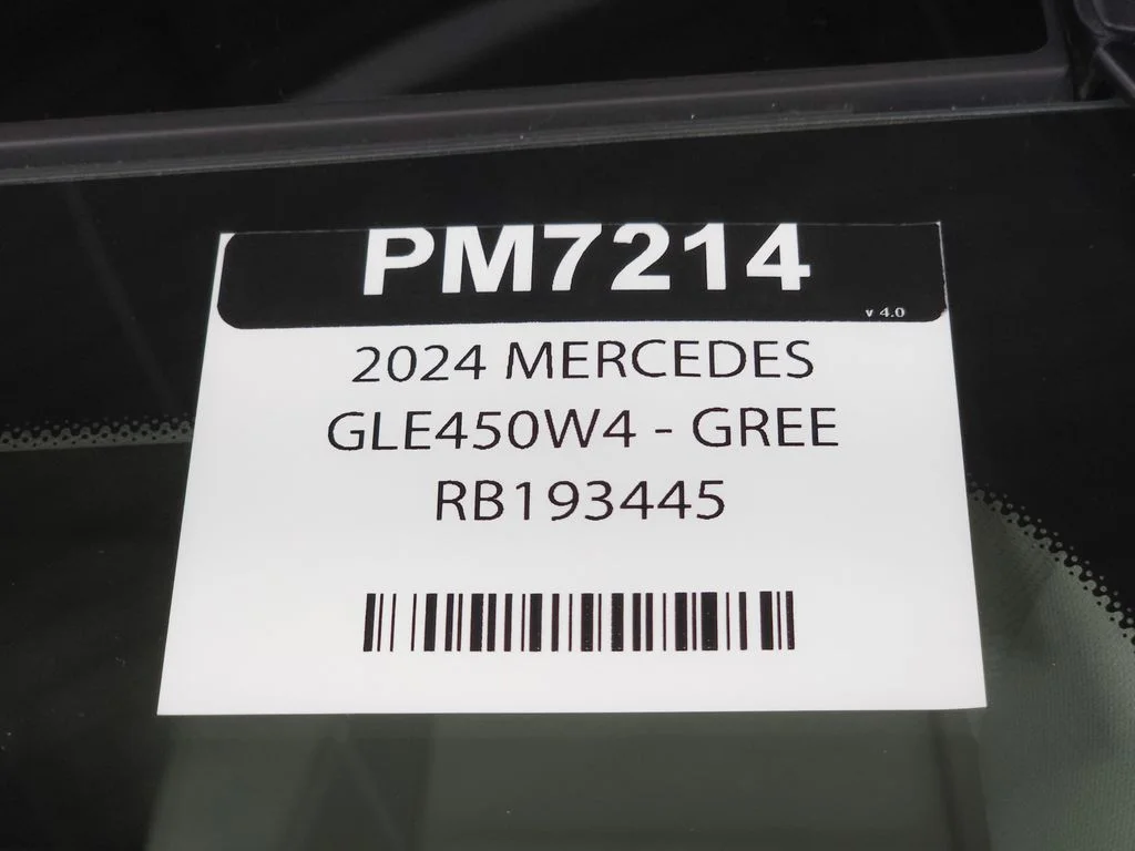 Used 2024 Emerald Green Metallic Mercedes-Benz GLE 450 image 38