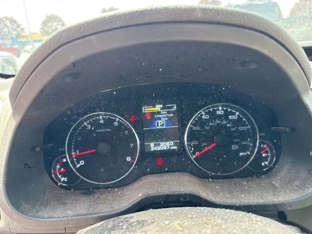 Used 2013 Tan Subaru 2.5i image 10
