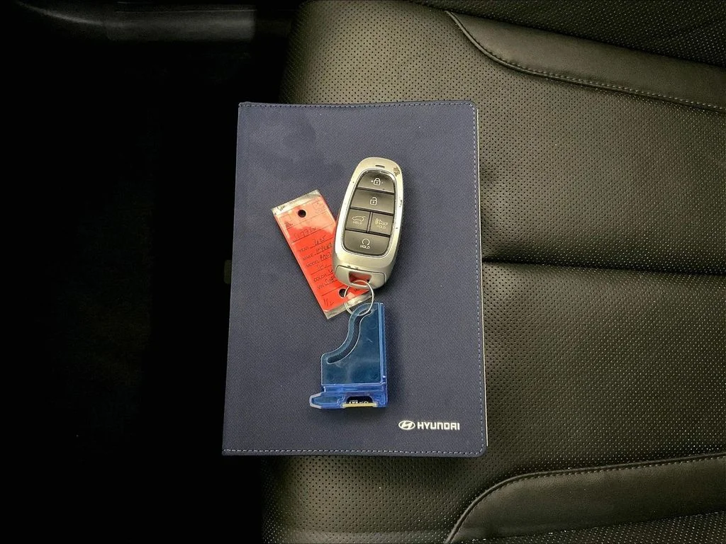 Certified Used 2025 White Hyundai SEL image 15