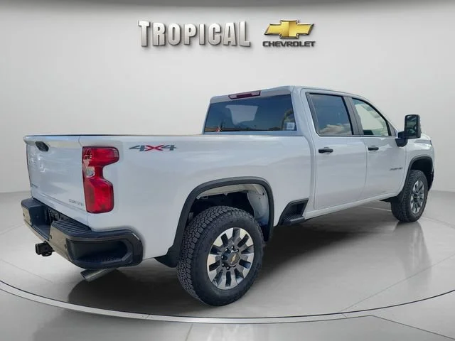 New 2026 Summit White Chevrolet Custom image 5