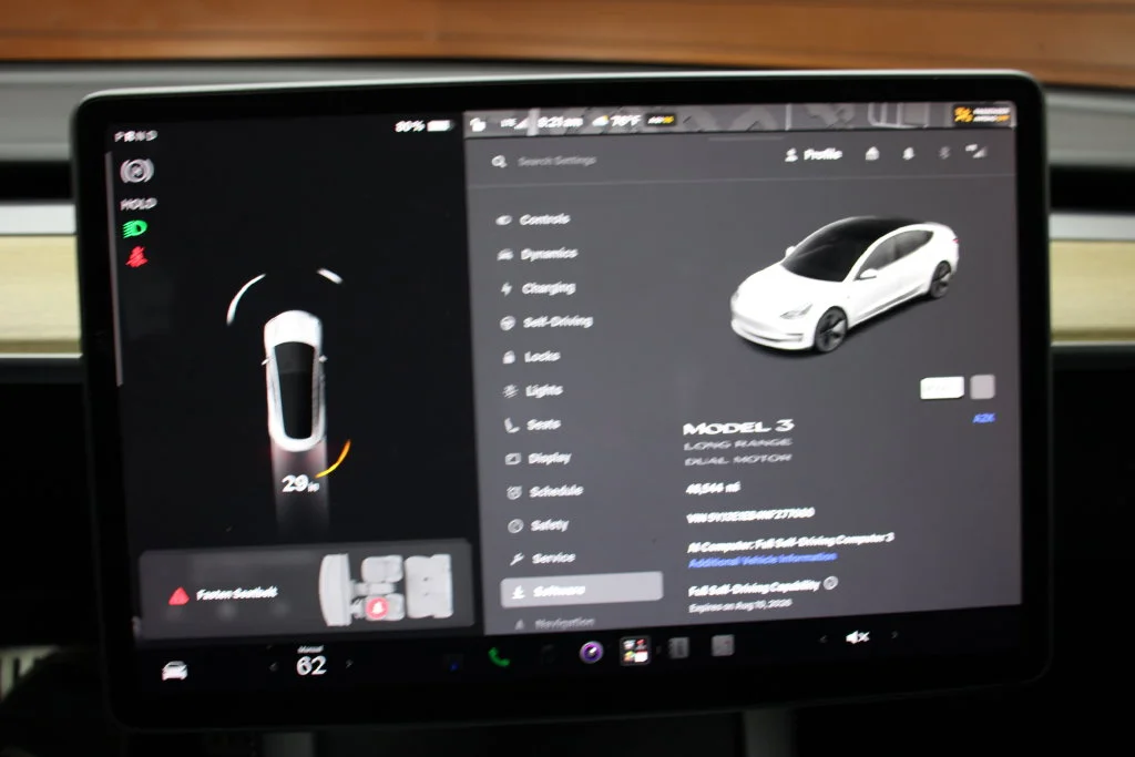 Used 2022 Pearl White Multi-Coat Tesla Long Range image 50