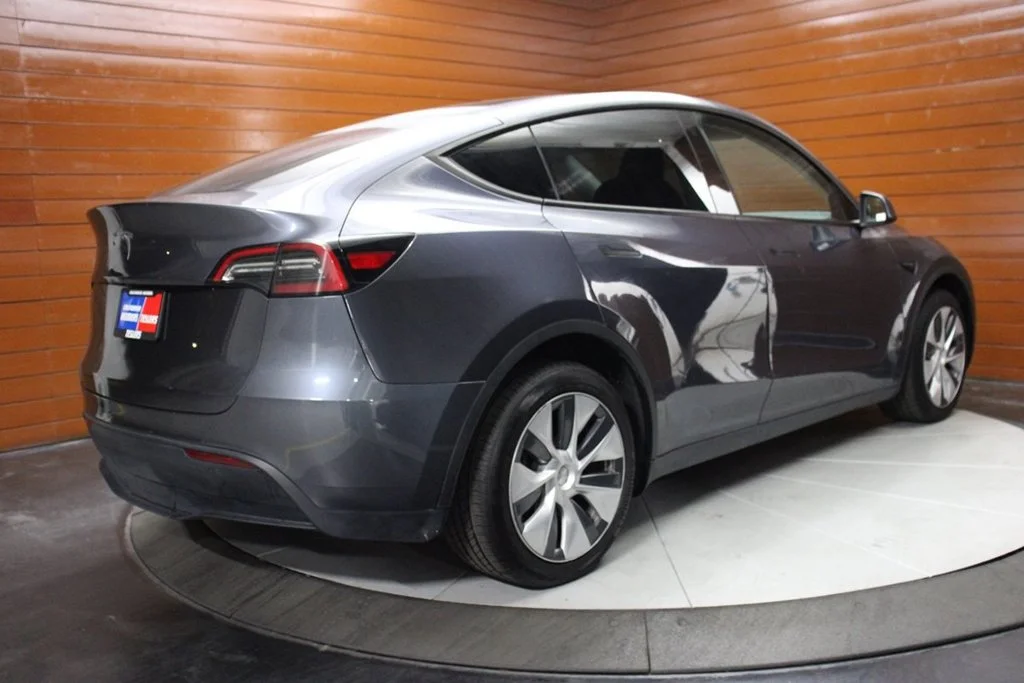 Used 2023 Solid Black Tesla Long Range image 16