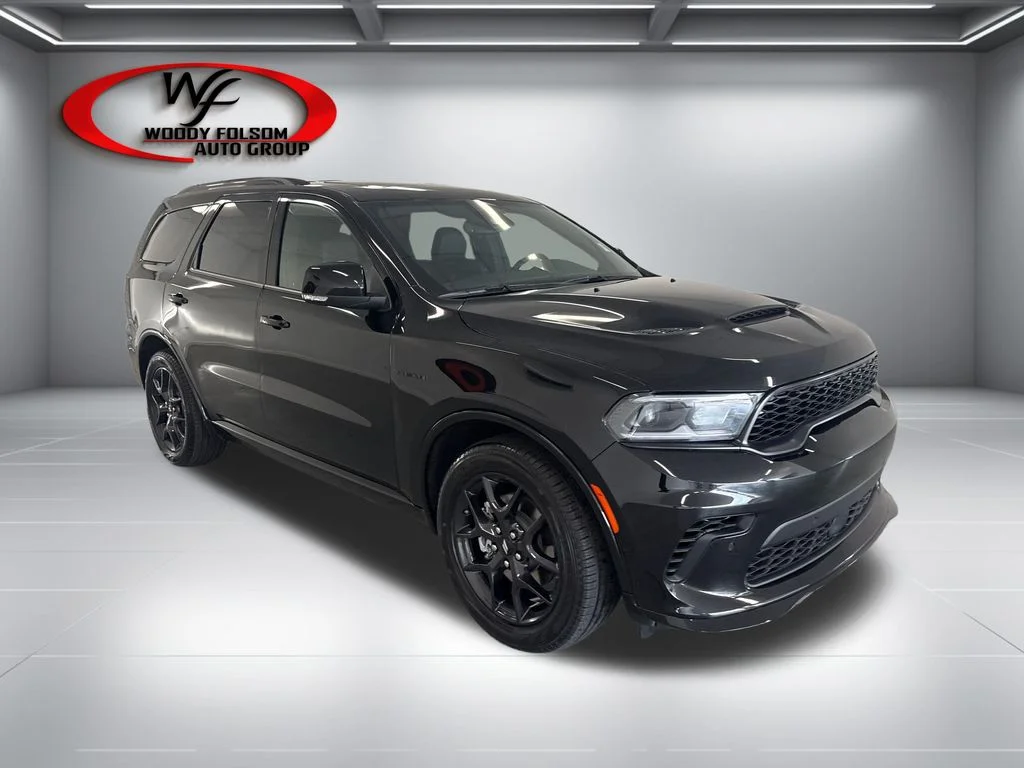 New 2026 Diamond Black Clear-Coat Exterior Paint Dodge GT Premium HEMI V8 image 3