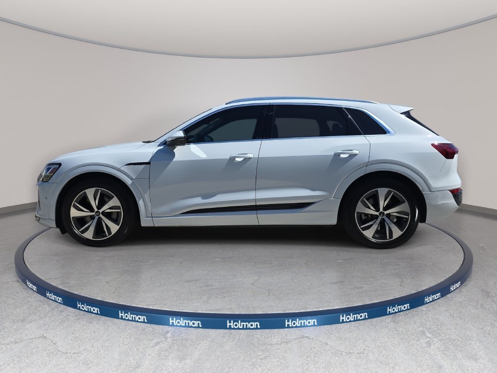 Used 2024 White Audi Premium Plus image 9