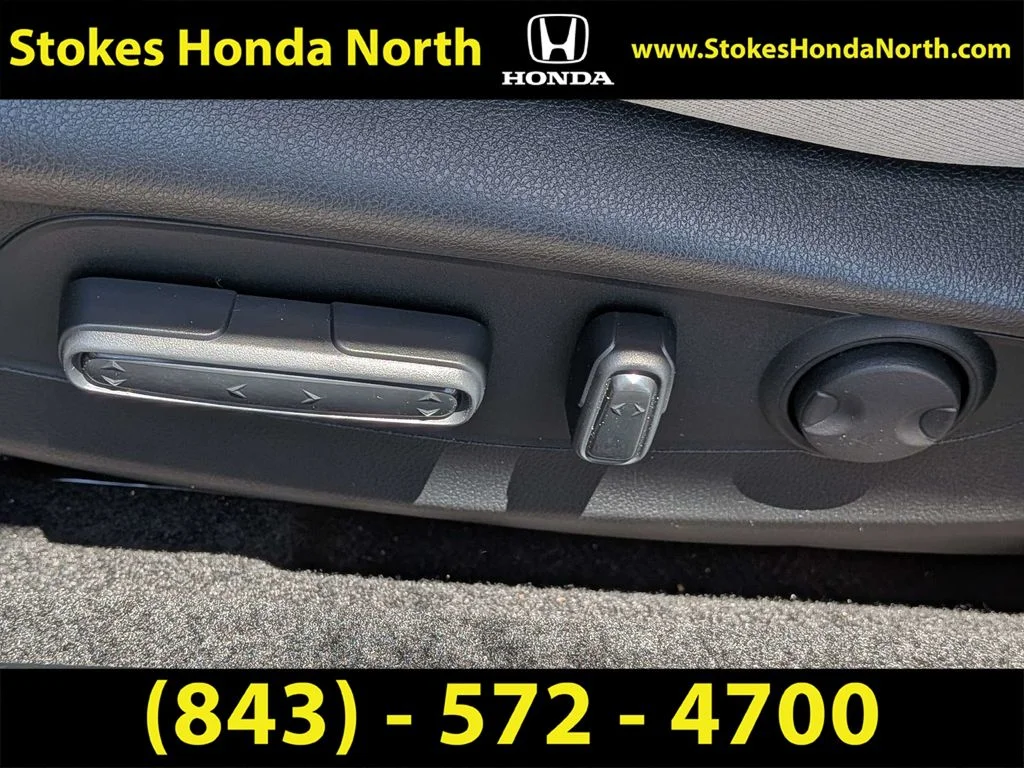 Certified Used 2025  Honda SE image 20