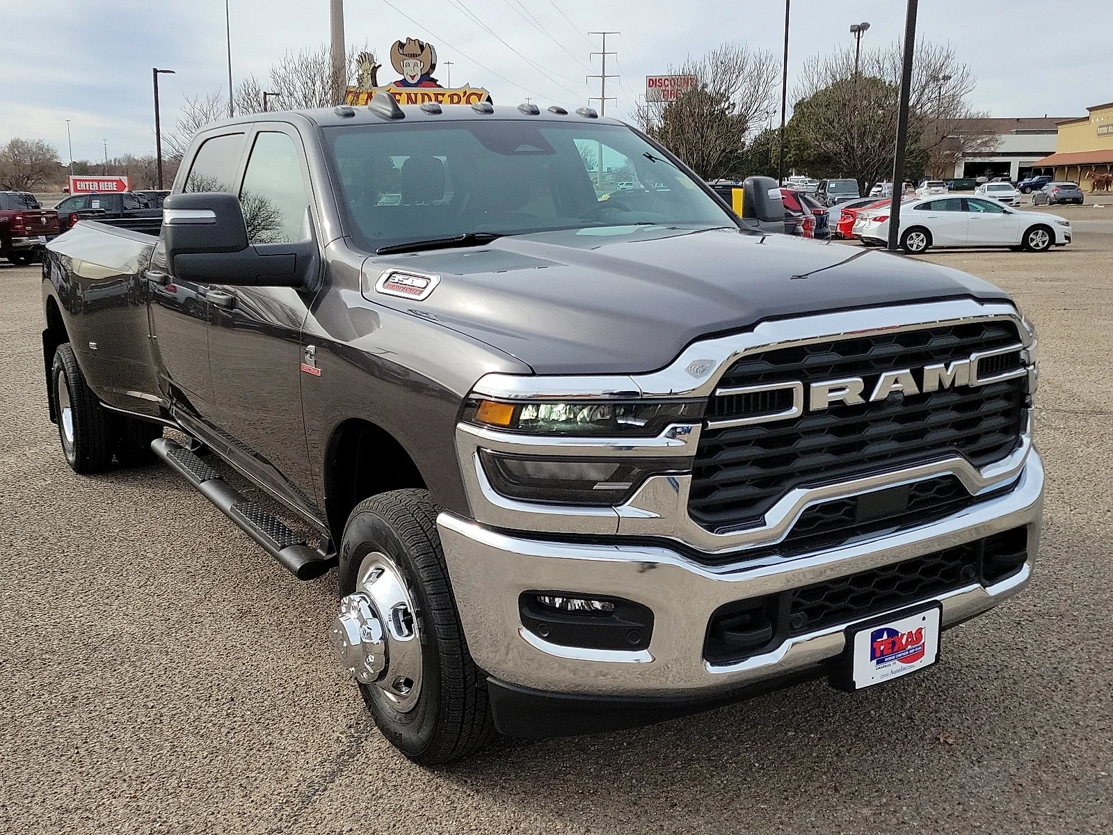 New 2026 PAU Granite Cry Ram TRADESMAN CREW CAB 4X4 8