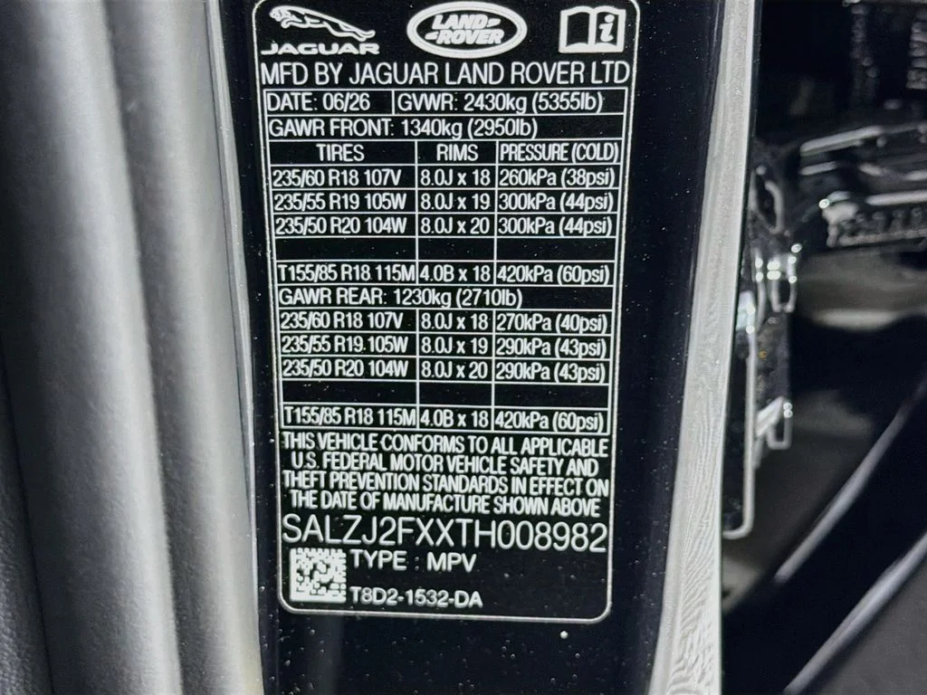 New 2026 Santorini Black Land Rover S image 33