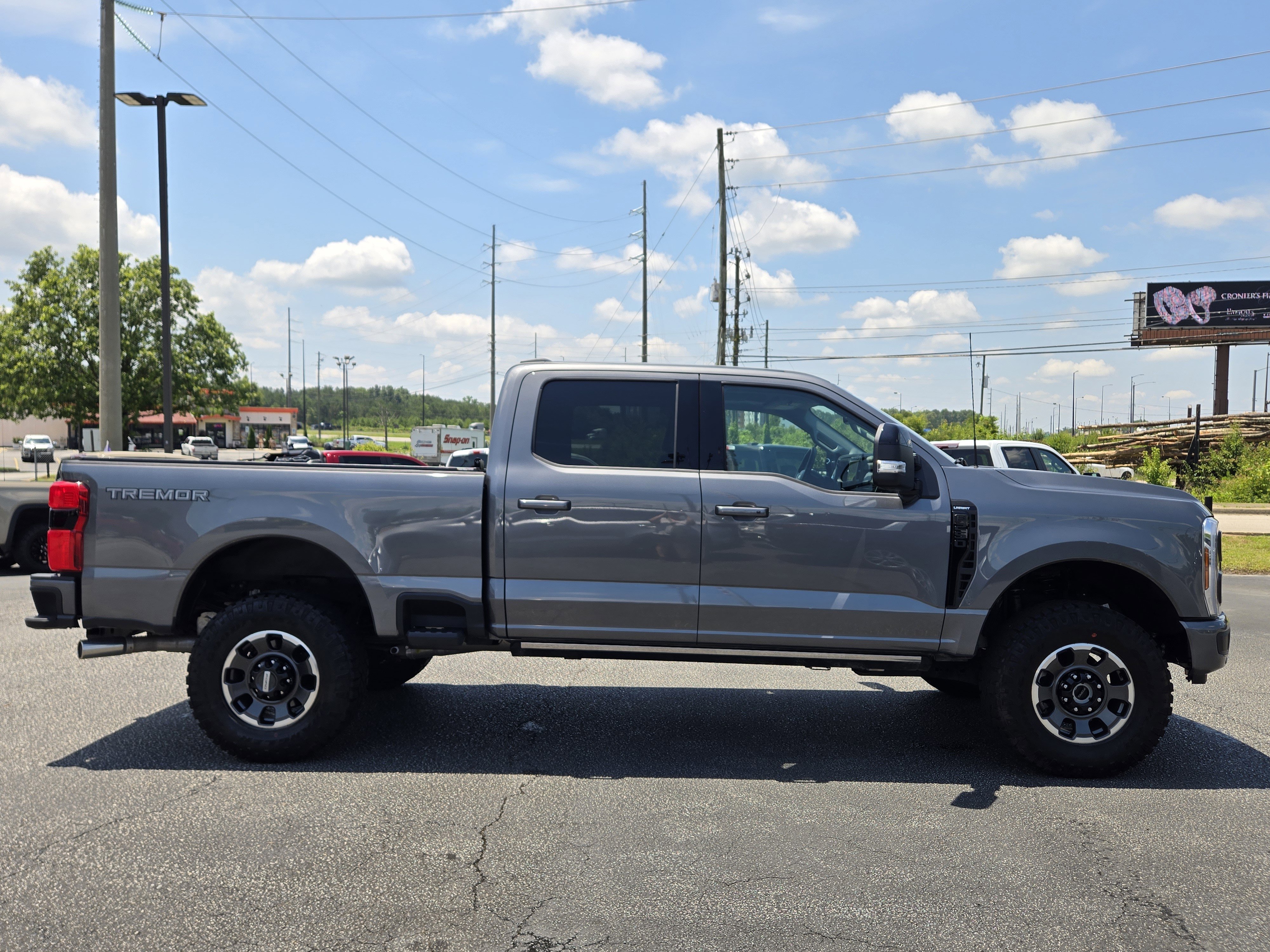 Used 2024 Carbonized Gray Metallic Ford Lariat image 8