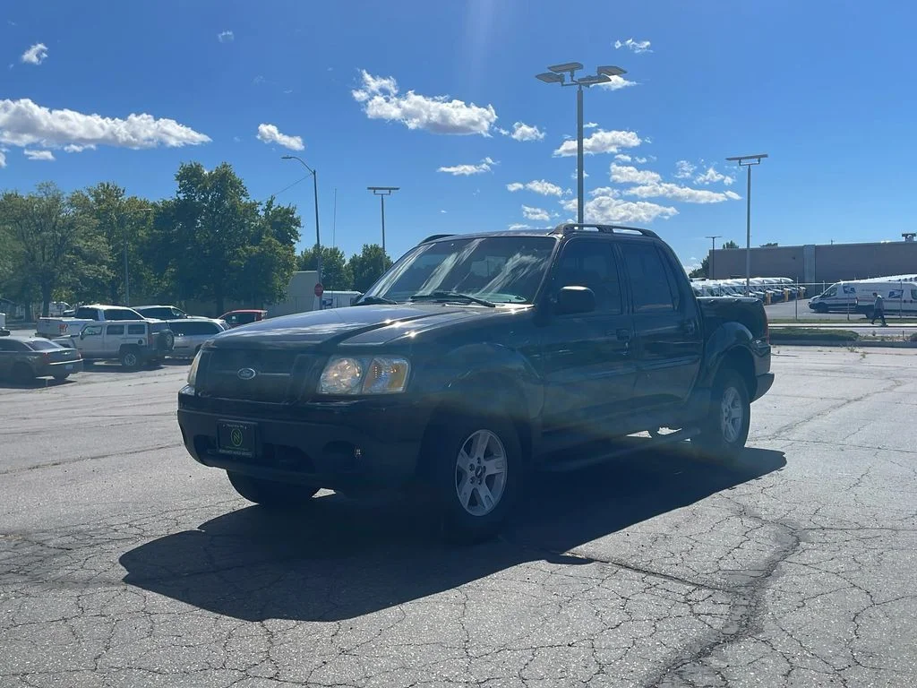 Used 2005  Ford Adrenalin image 3