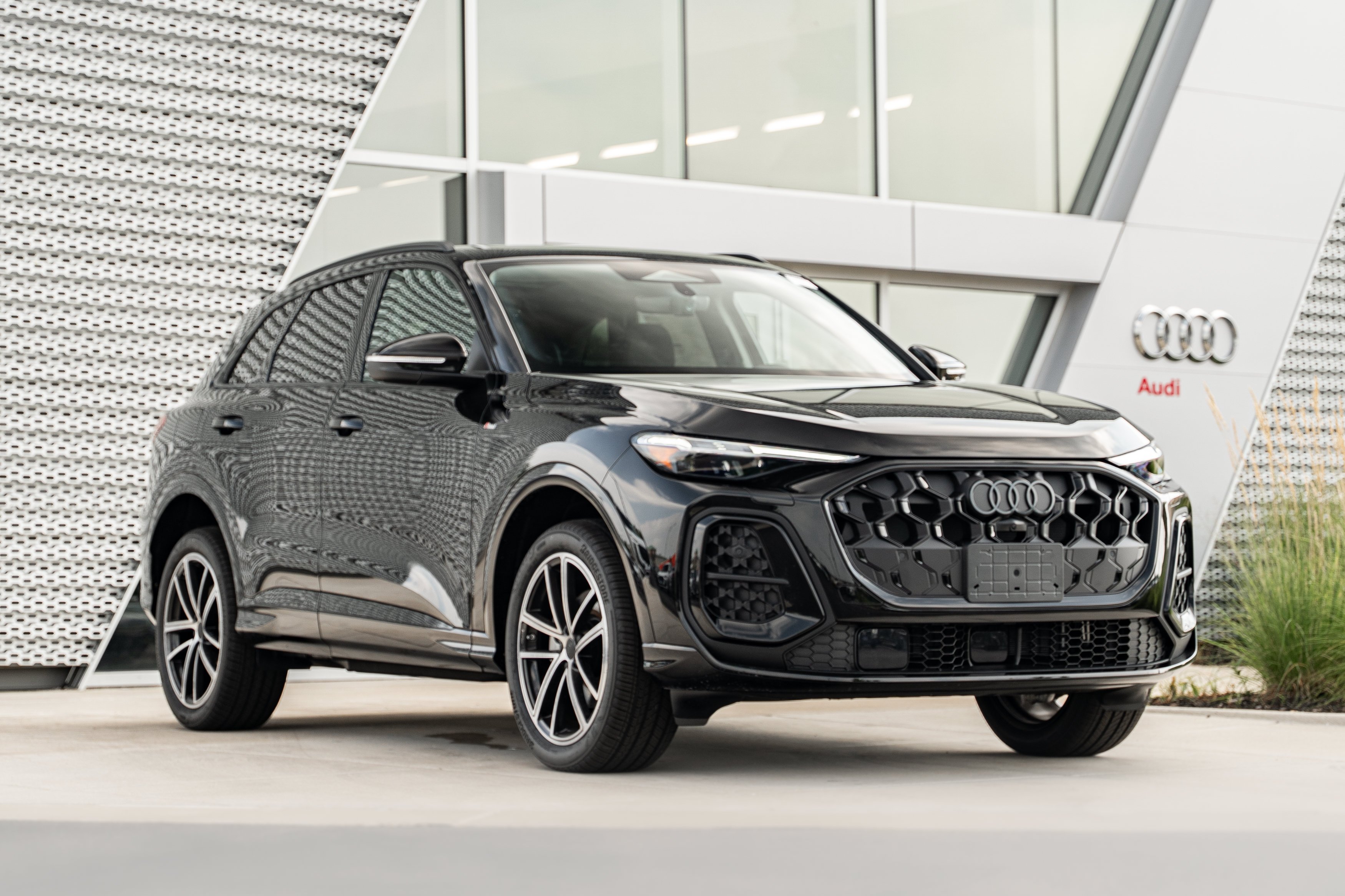 New 2026 Mythos Audi Premium Plus image 1