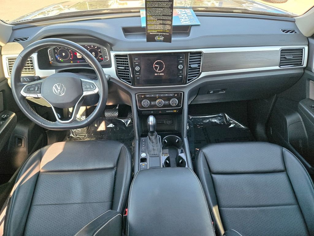 Used 2022 Gray Volkswagen 3.6L V6 SE w/Technology image 9