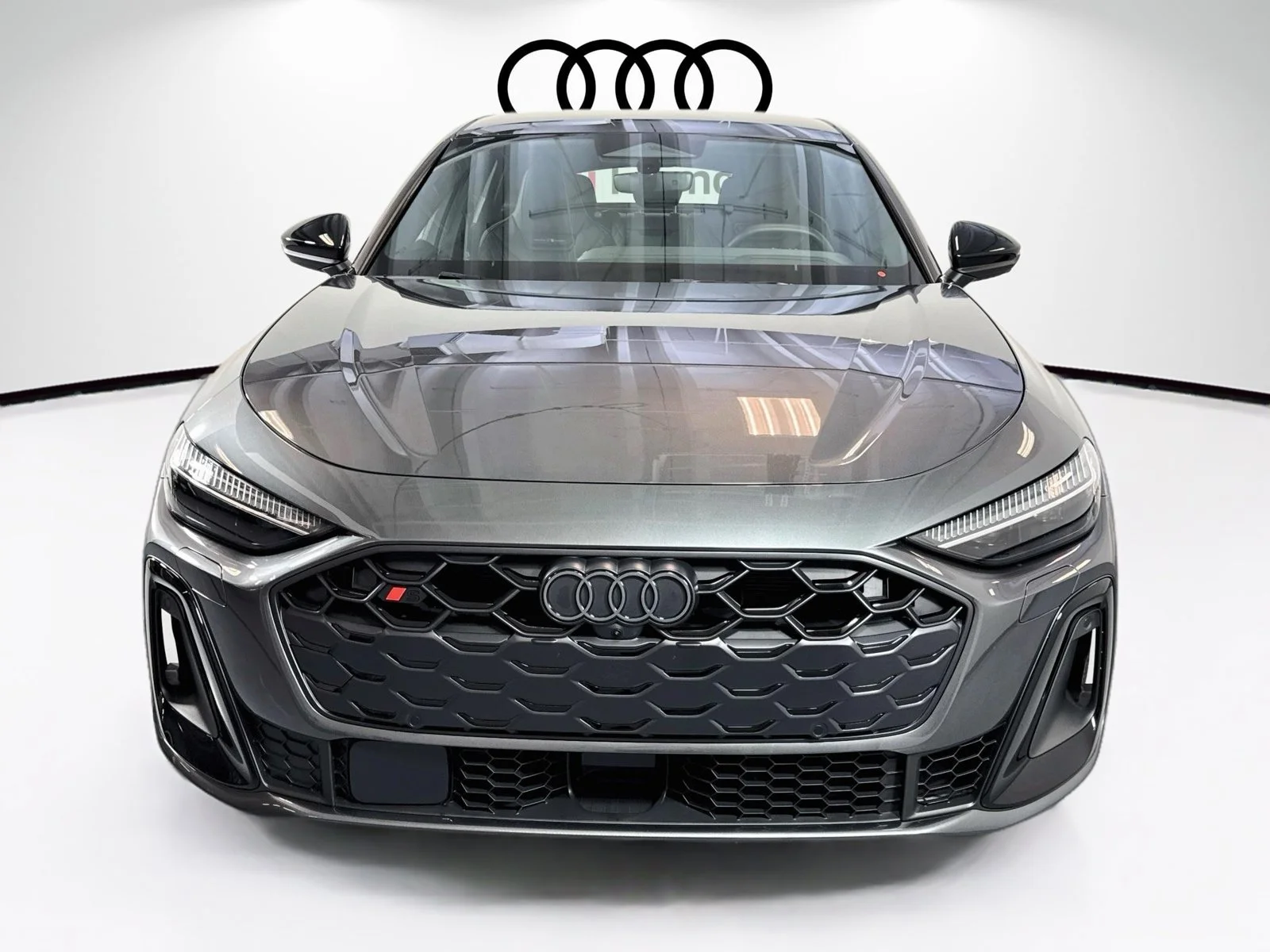 Used 2025 Gray Audi Premium Plus image 2