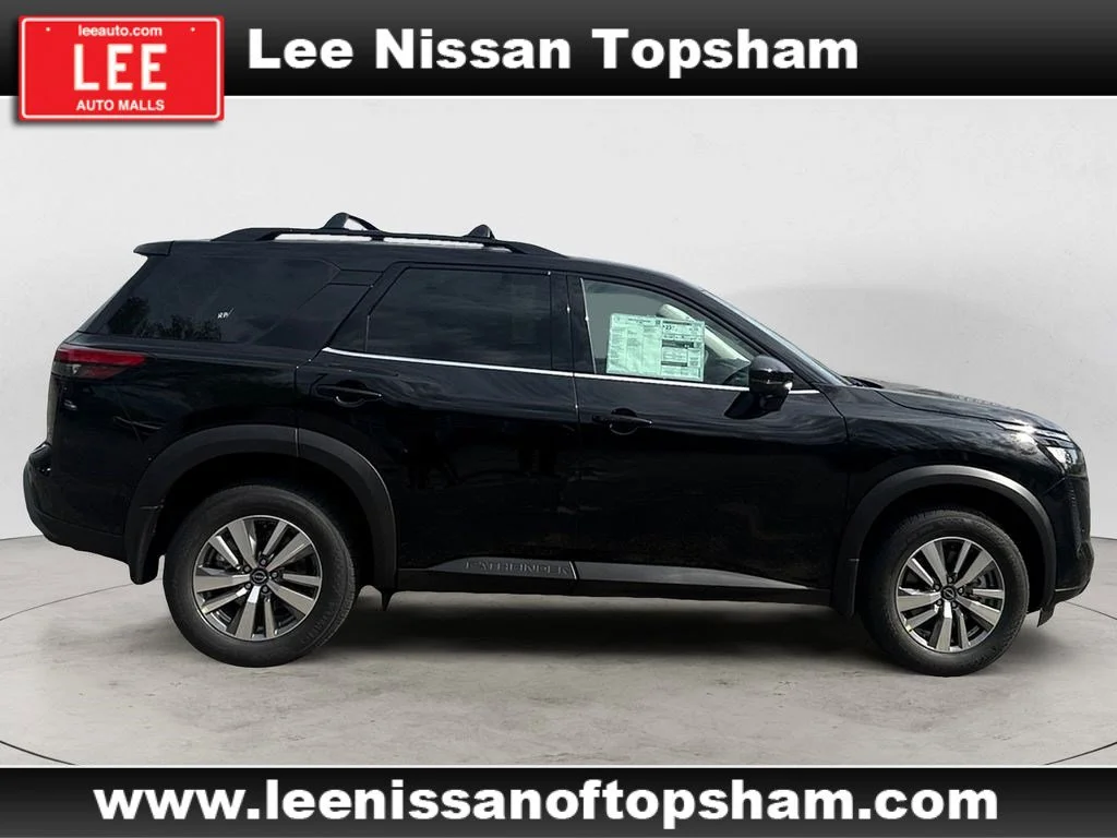 New 2026 Super Black Nissan SL image 6