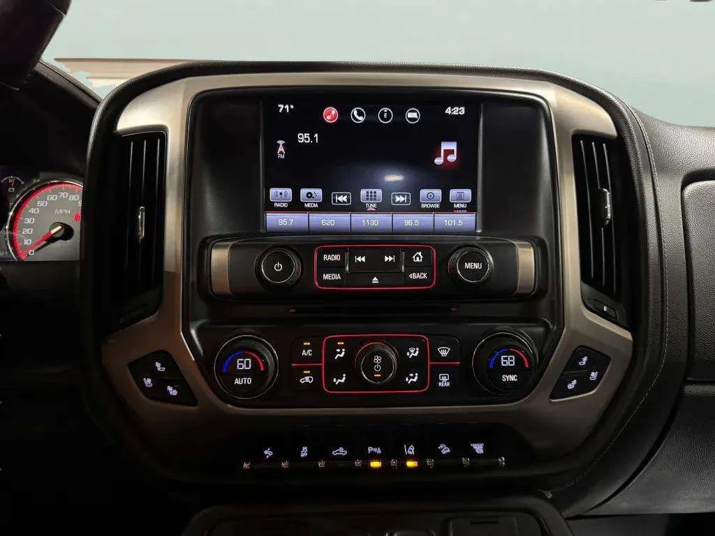 Used 2016 SUMMIT WHITE GMC Denali image 13