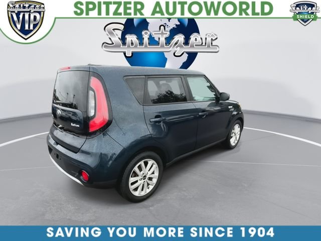 Used 2017 Black Kia Plus image 9