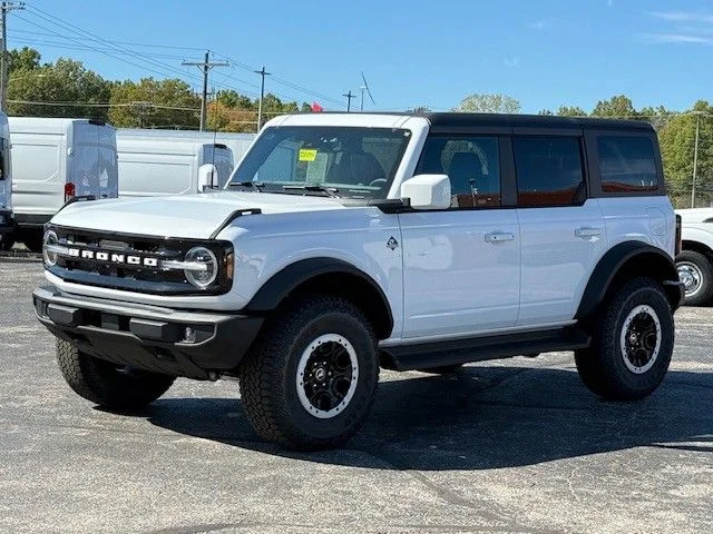 New 2025 Oxford White Ford Outer Banks® image 9
