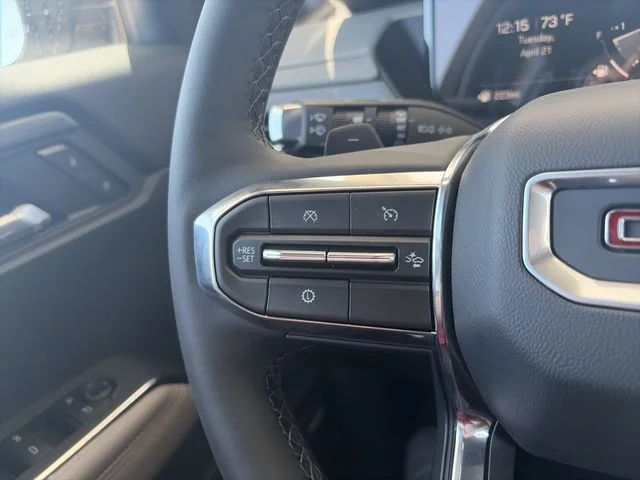 New 2026 White GMC Elevation image 23