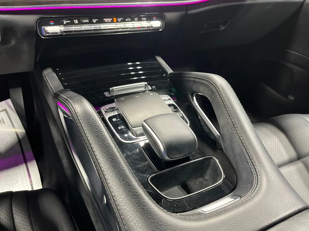 Used 2020 Black Mercedes-Benz GLE 350 image 27