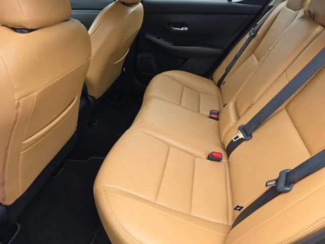 Used 2020 Blue Nissan SV image 14