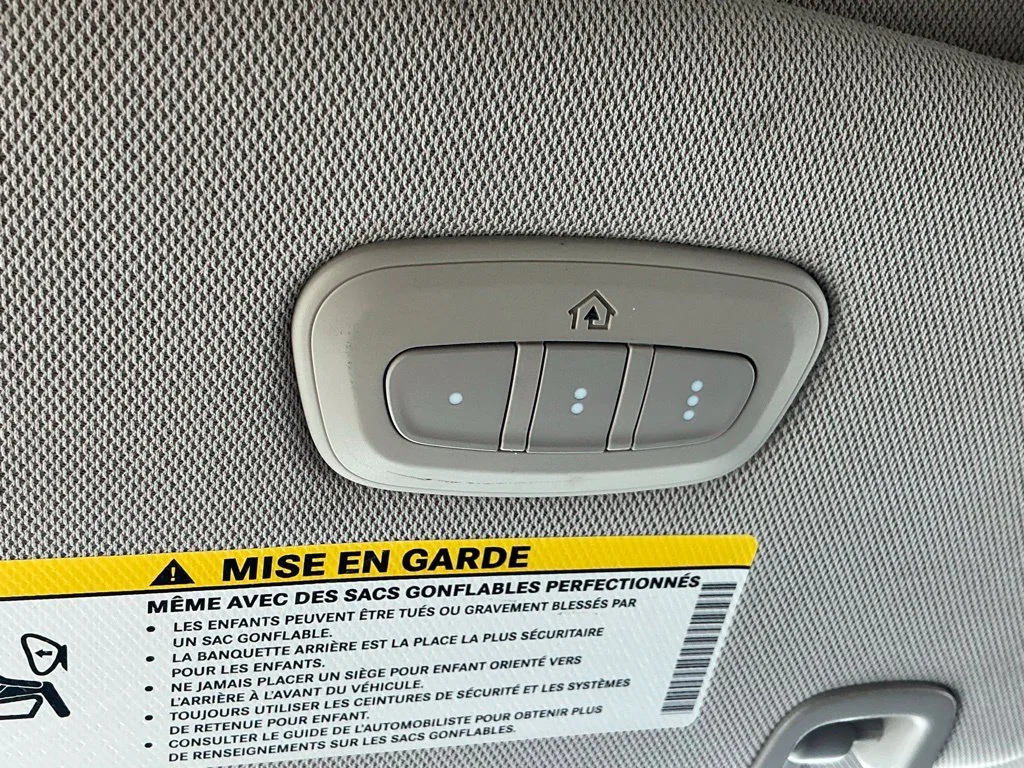 Used 2022 White Chrysler Touring L image 36