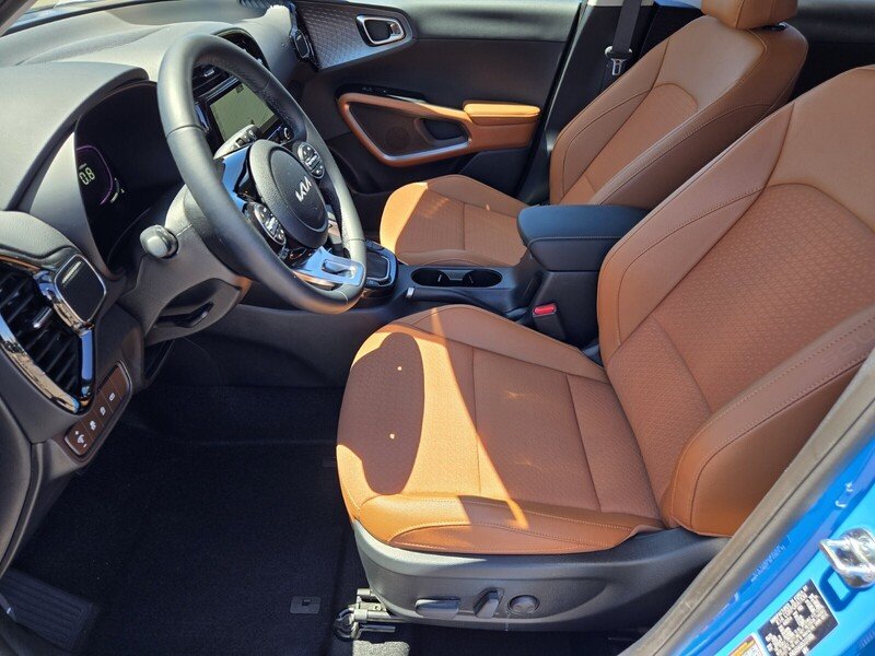 Used 2025 Surf Blue KIA EX FWD image 9