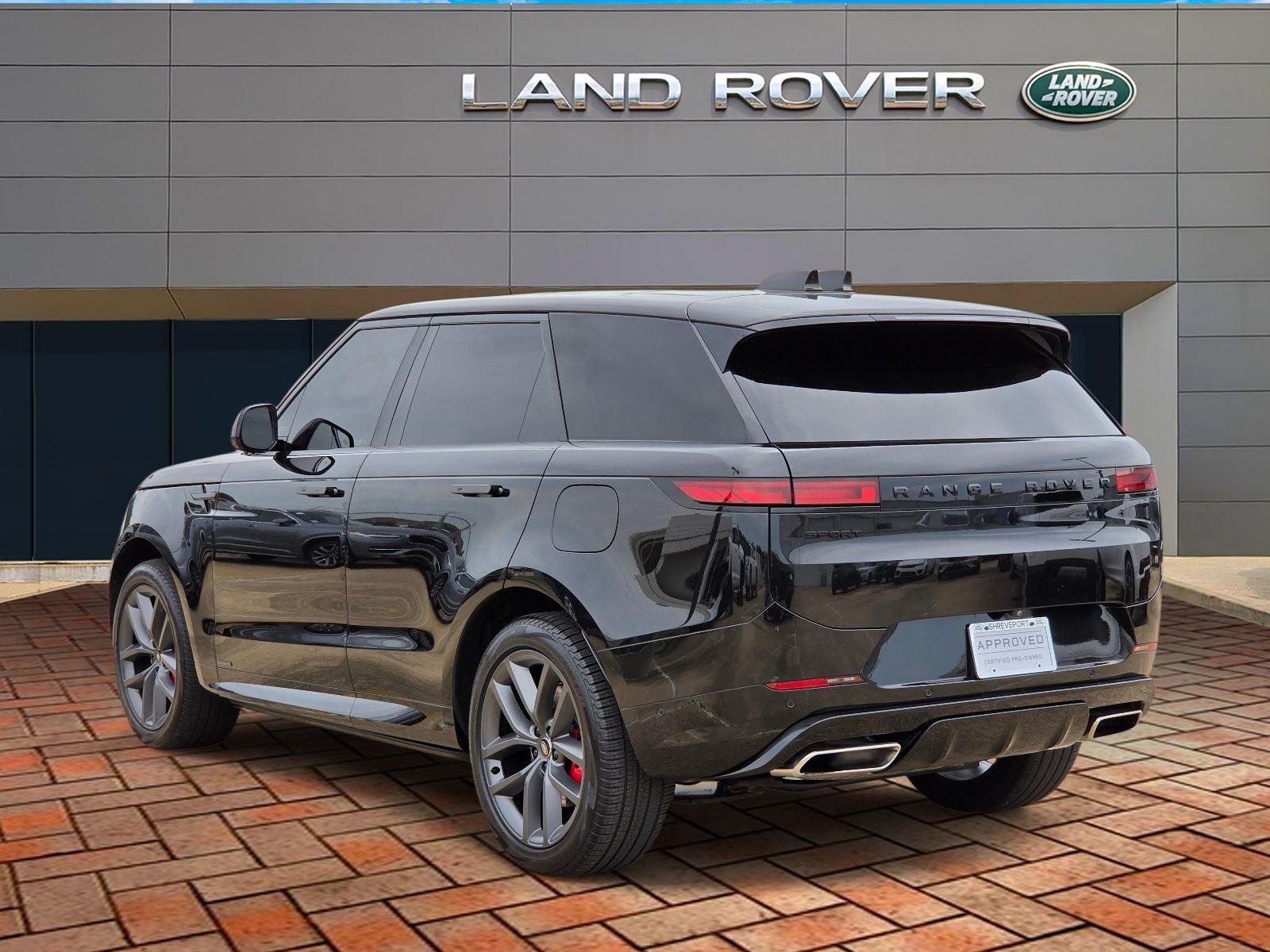 Used 2024 Santorini Black Metallic Land Rover Autobiography image 6