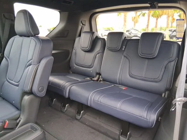 New 2026 2T RADIANT WHIT INFINITI Sport 4WD image 29