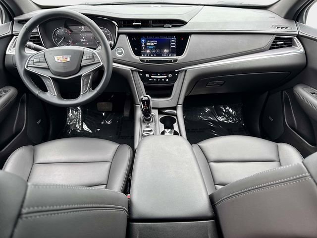 New 2025 Crystal White Tricoat Cadillac Luxury image 14