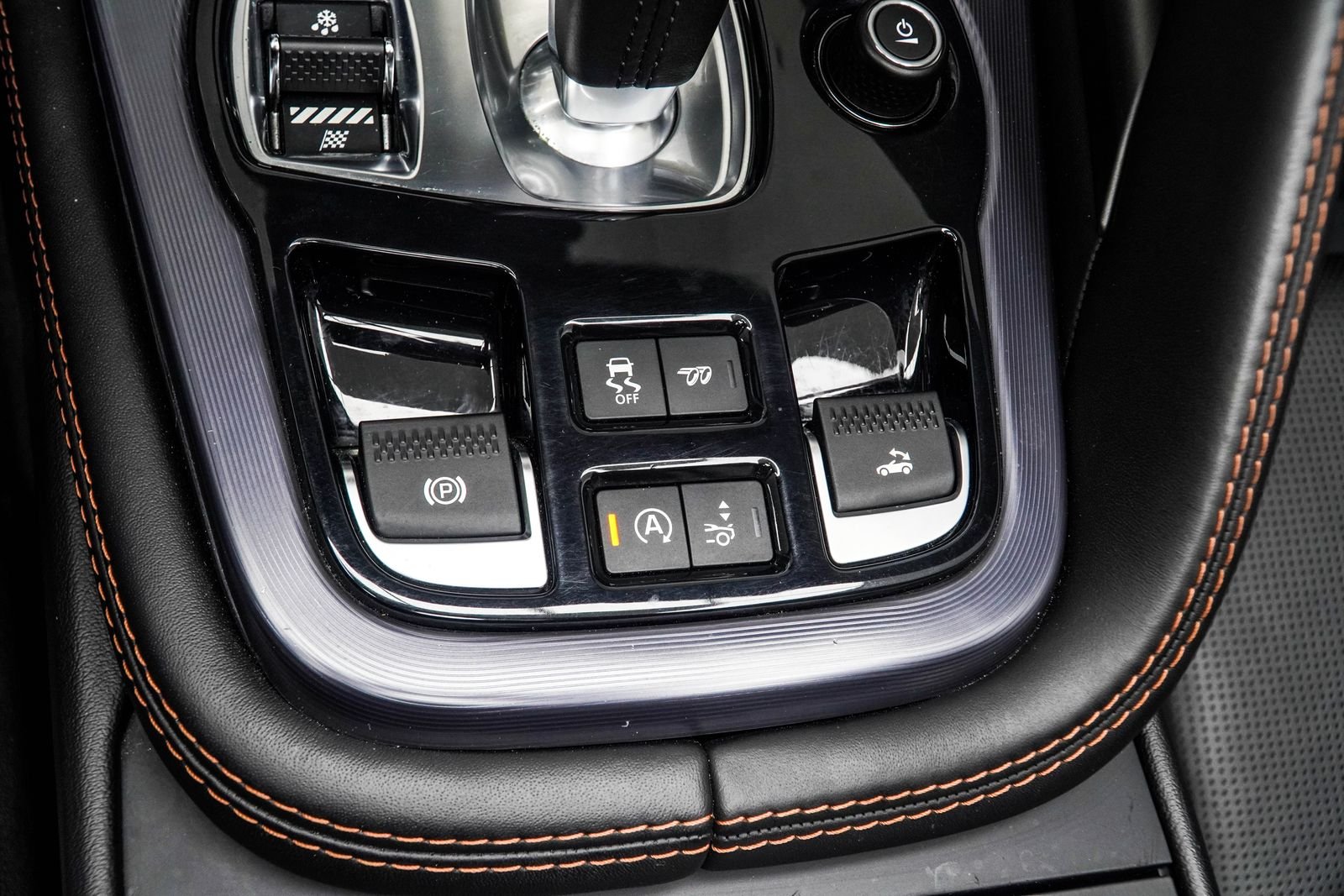 Used 2019 Black Jaguar R image 20