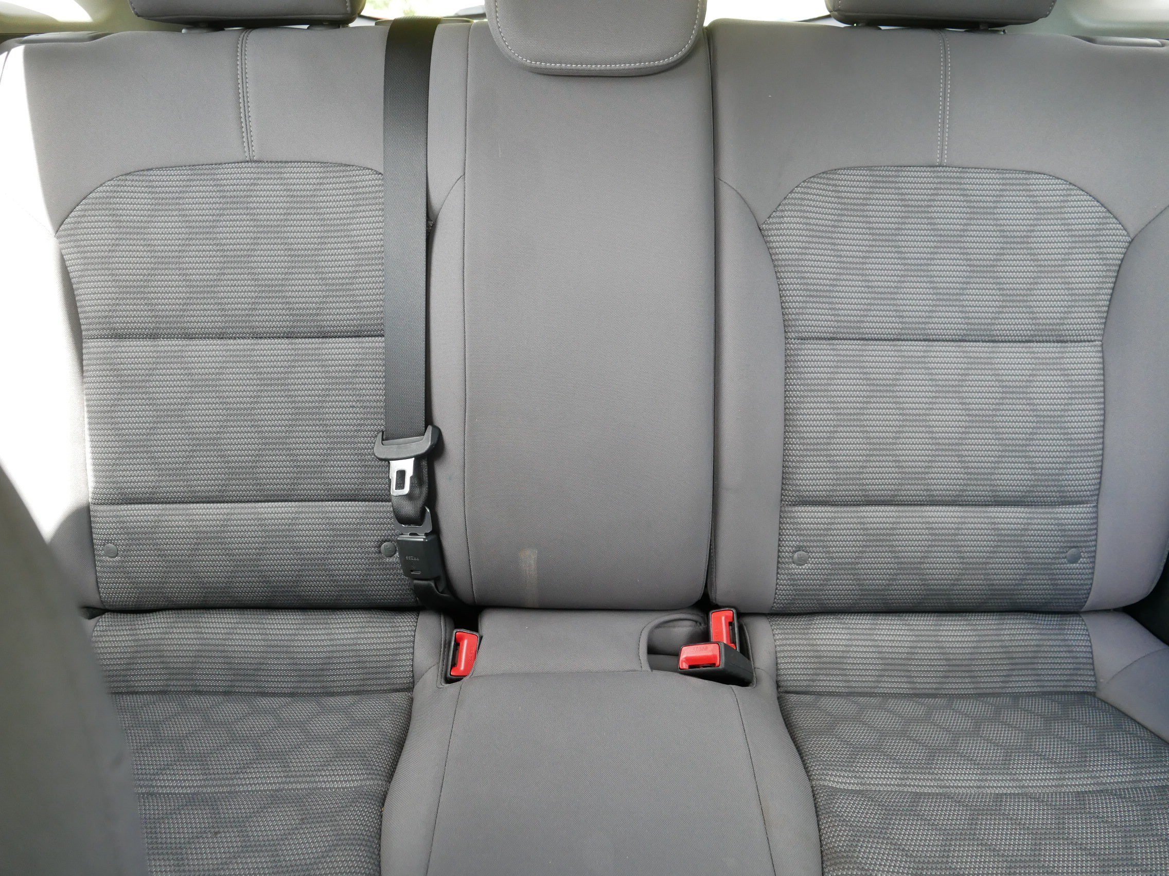 Used 2018 Aurora Black Pearl Kia FE image 13