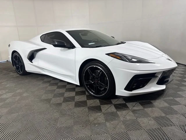 2023 Chevrolet Corvette Stingray Coupe 2LT's photo