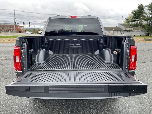Used 2023 Gray Ford XLT image 30
