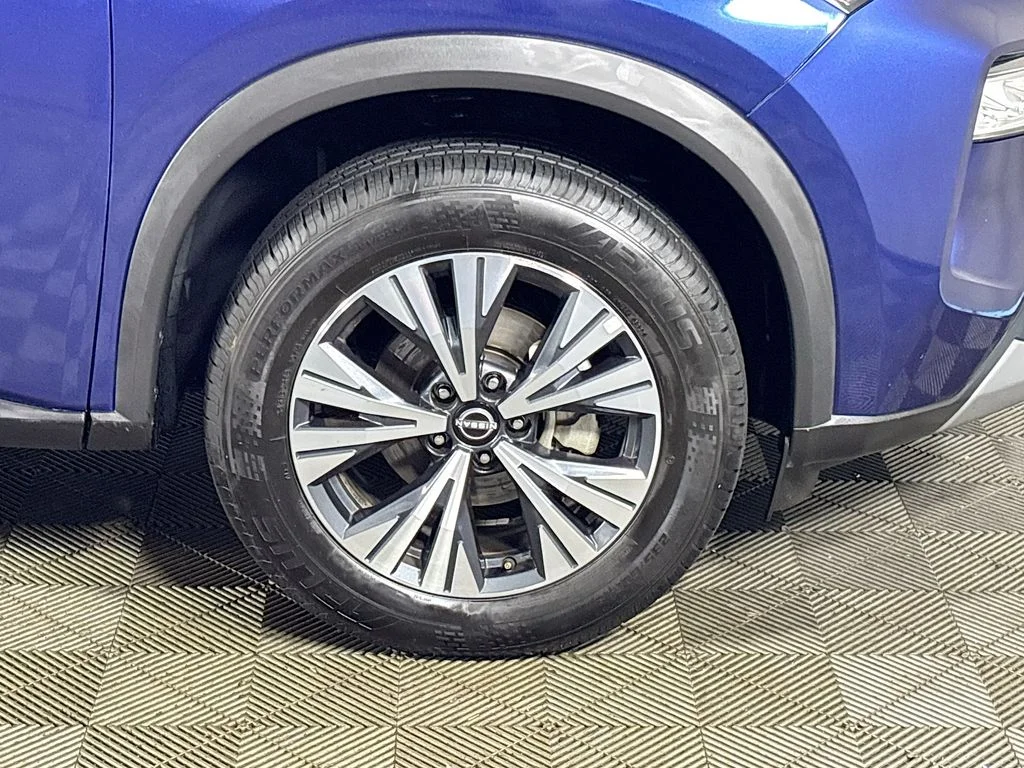 Used 2023 Blue Nissan SV image 22