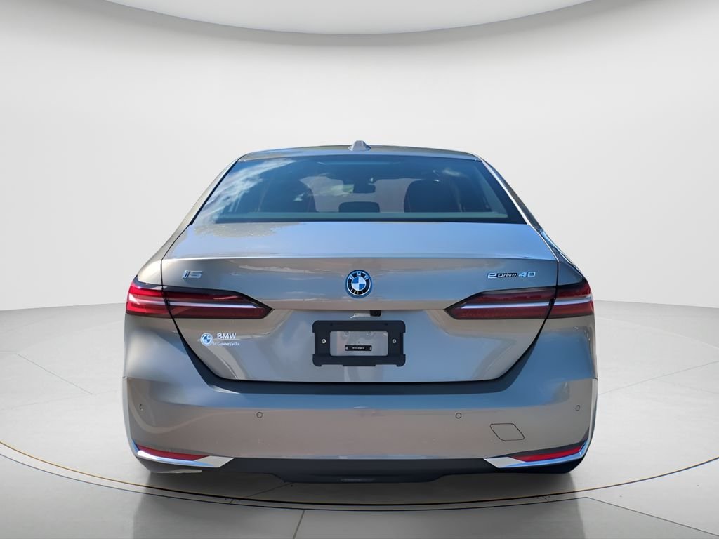 2026 BMW i5 40 - Photo 6