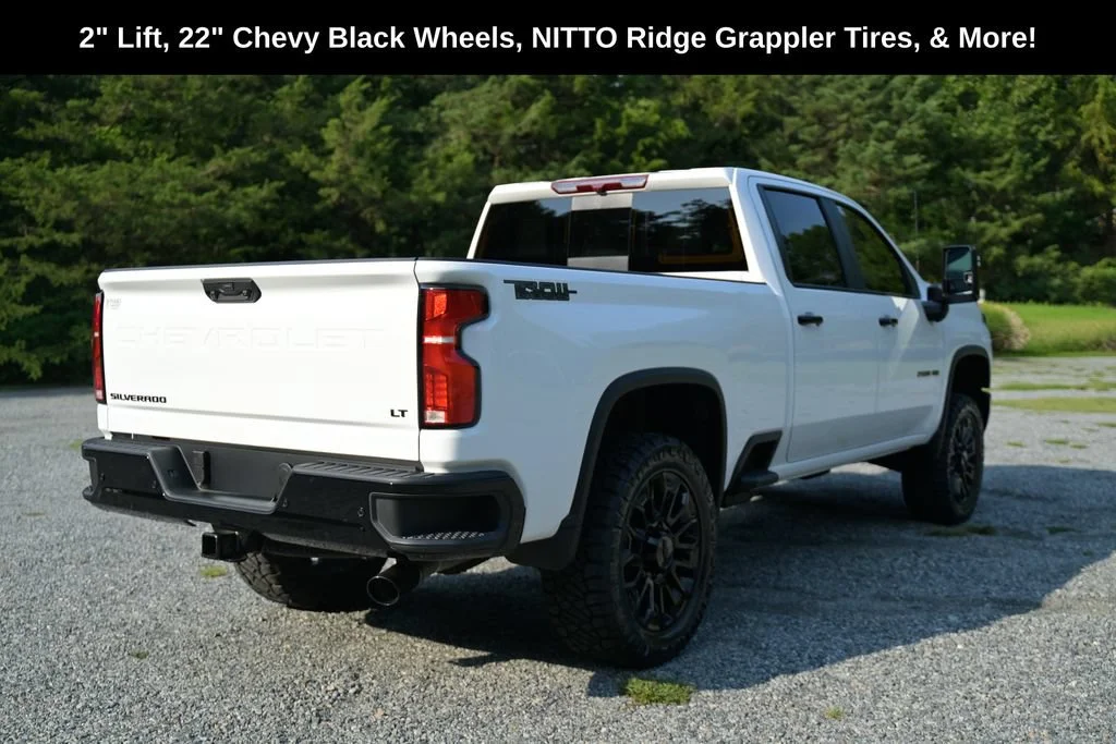 New 2026 Summit White Chevrolet LT image 6