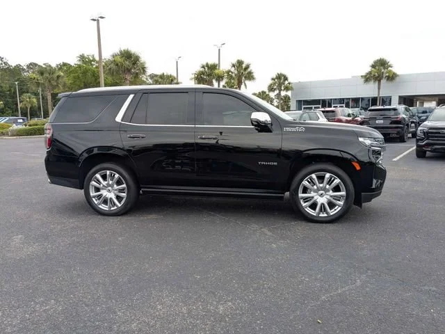 Used 2022 Black Chevrolet High Country image 2