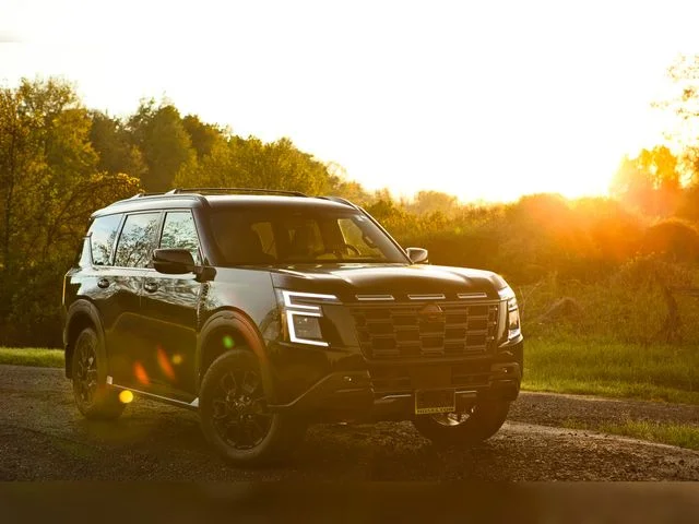 2025 Nissan Armada PRO-4X - Photo 1