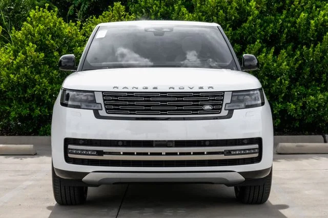 New 2026 White Land Rover SE image 6