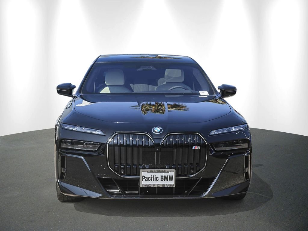 Used 2025 BMW i7 M70 with VIN WBY83EH04SCU36426 for sale in Glendale, CA