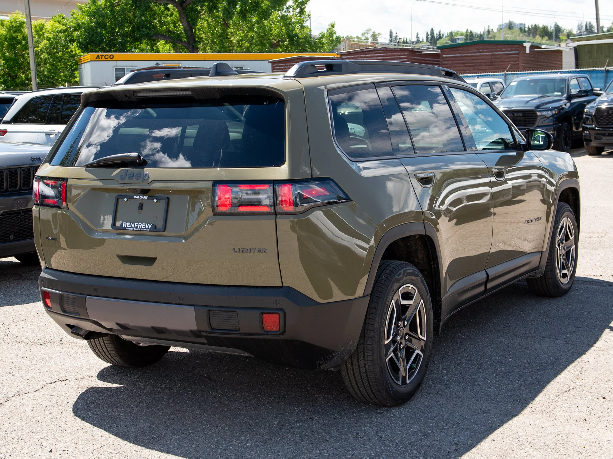 New 2026 41 Jeep Limited * Hybrid image 5