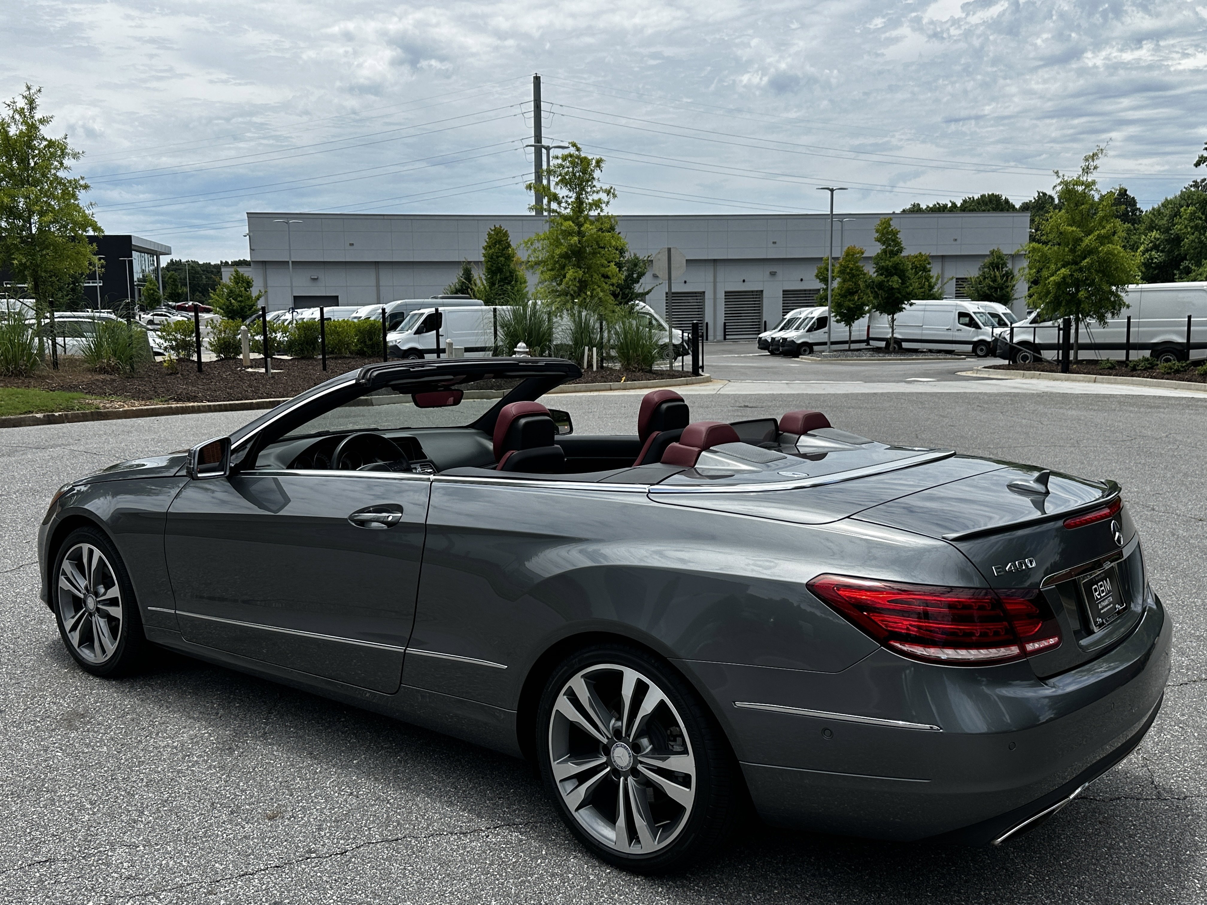 Used 2017 Gray Mercedes-Benz E 400 image 6