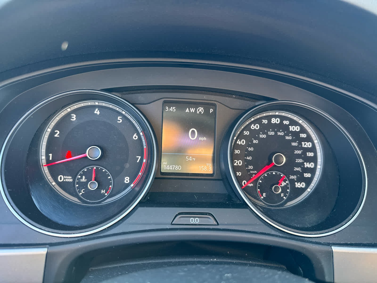 Used 2019 Platinum Gray Metallic Volkswagen 3.6L V6 SE w/Technology image 8