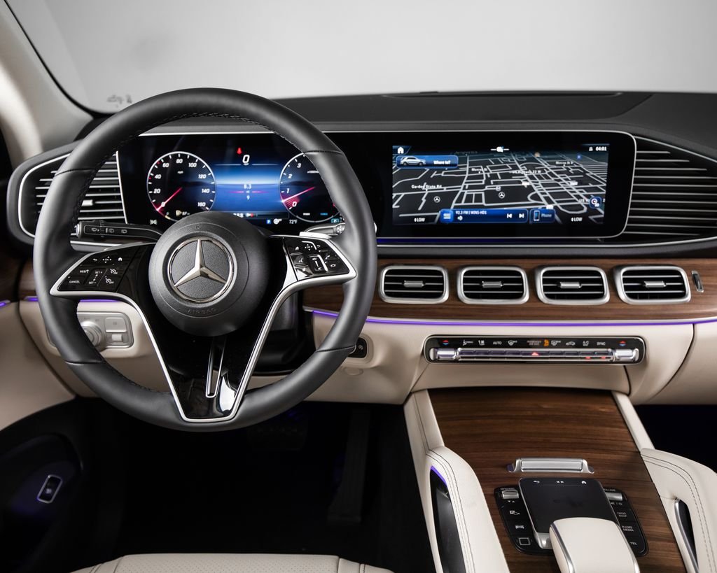 New 2026 Polar White Mercedes-Benz GLE 450 image 8